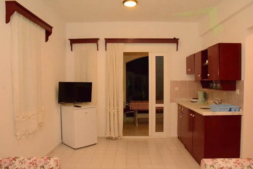 Villa Nergis Битез Апарт-отель